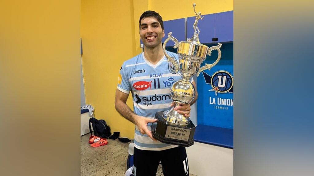 Vicente Parraguirre se corona campeón de la Copa Argentina de Voleibol