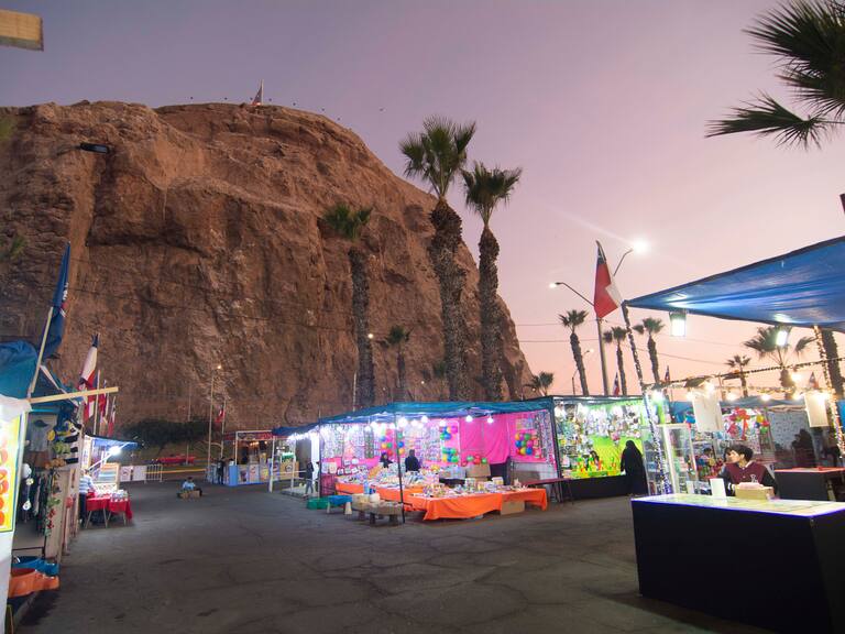 Hallan cadaver a los pies del Morro de Arica