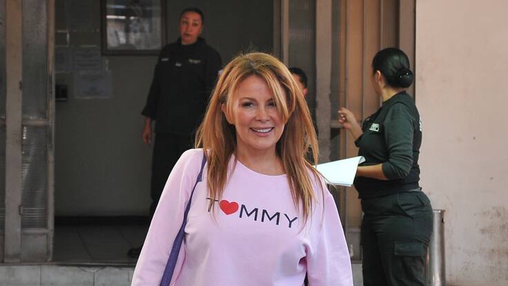 El mejor regalo de cumpleaños: Cathy Barriga abandona la prisión tras nueva revisión de medidas cautelares