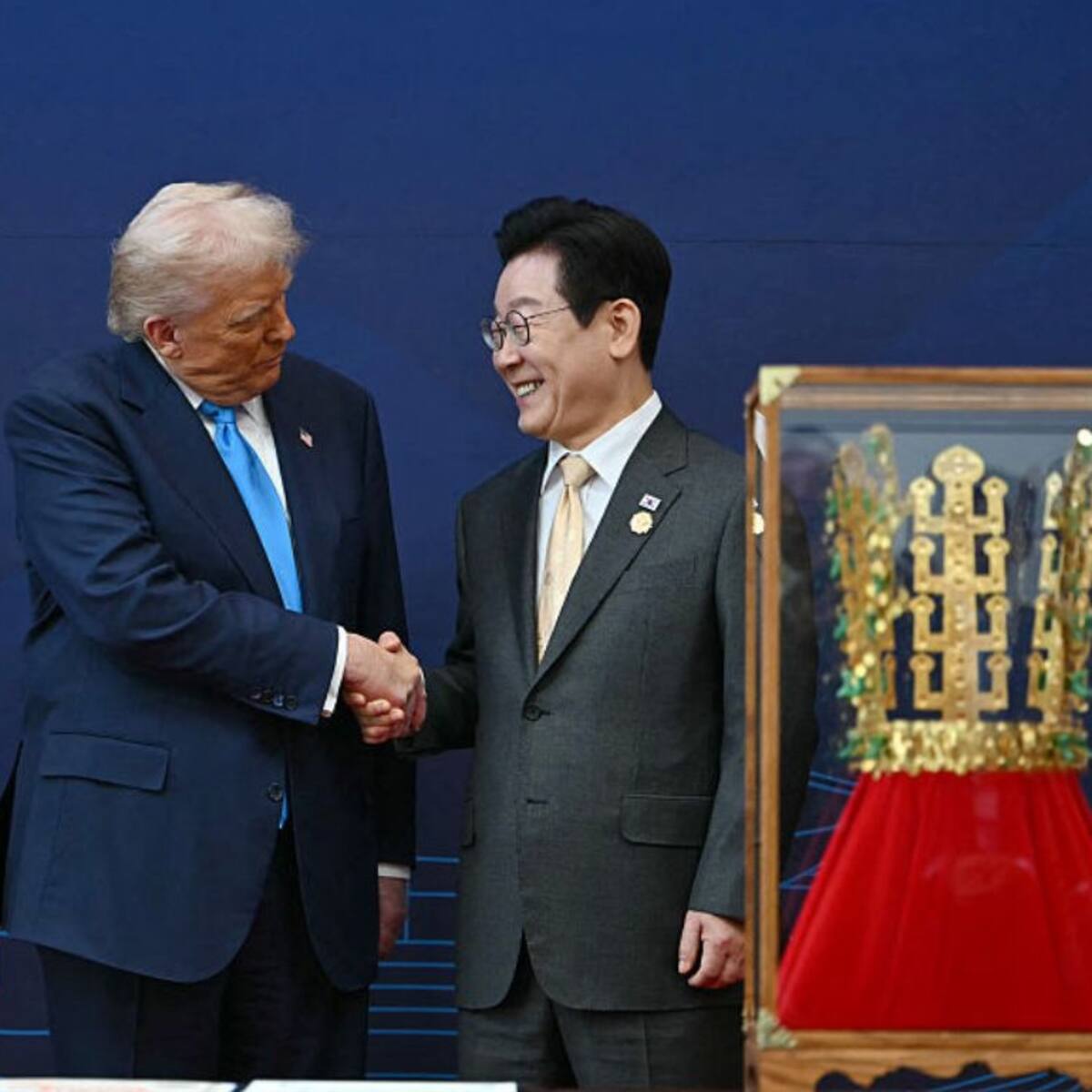 En medio de la cumbre APEC: Donald Trump anuncia un acuerdo comercial con Corea del Sur