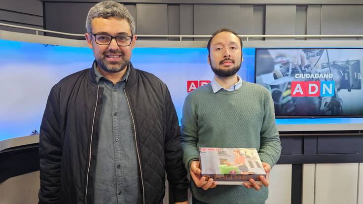 ¿Y si aprendemos política jugando? “Politik”, el curioso tablero que busca formar ciudadanos desde el Maule