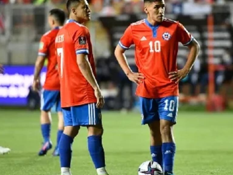 Los sorprendentes números que tendrán en su camiseta Alexis Sánchez y Marcelino Núñez para el duelo ante Paraguay