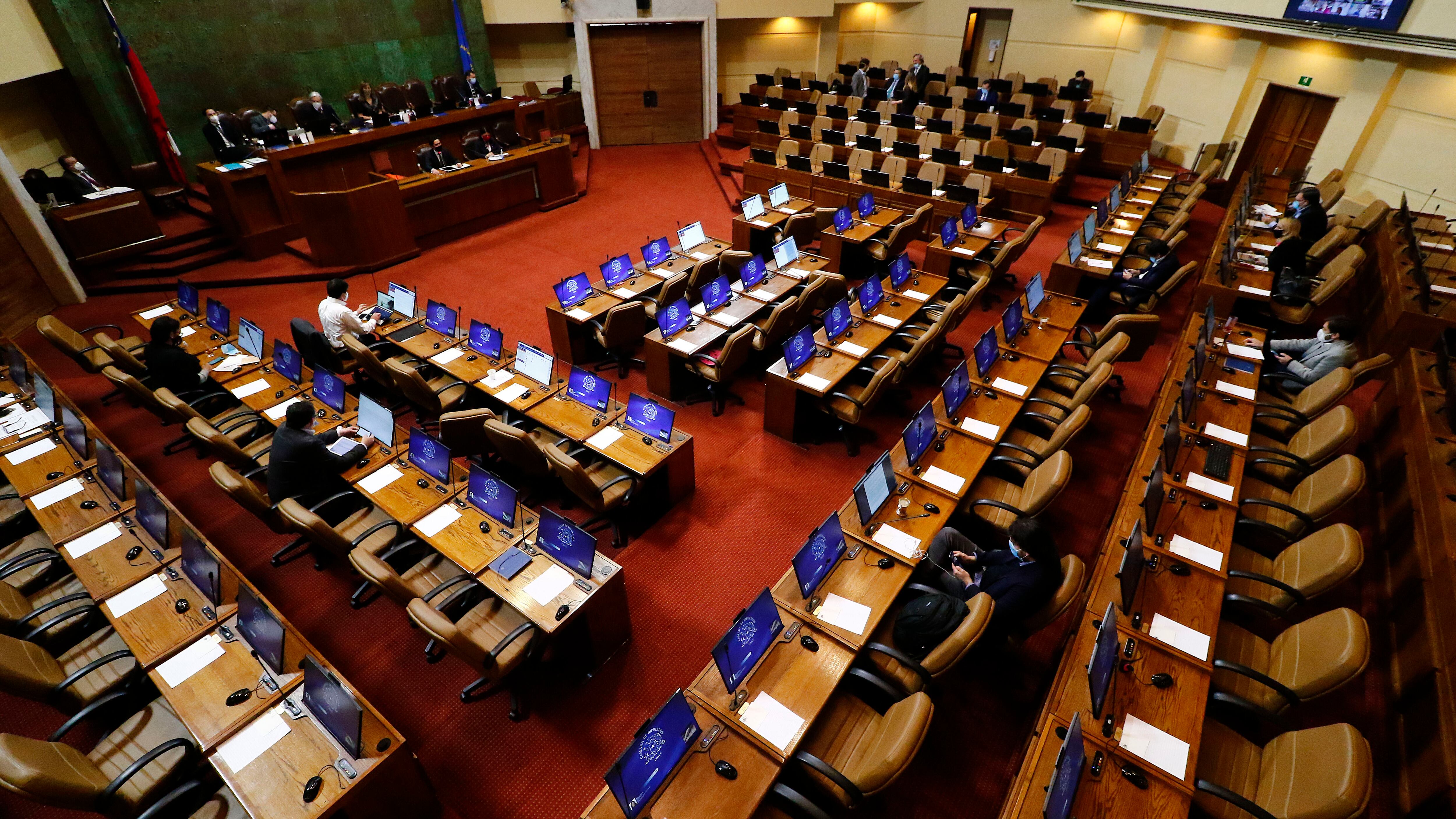 30 DE JULIO DE 2020/VALPARAISOVista general de la sesion de la Camara de Diputados, citada para discutir el proyecto de ley que establece financiamiento con aporte estatal para proteger los ingresos de la clase media..
FOTO: LEONARDO RUBILAR CHANDIA/AGENCIAUNO