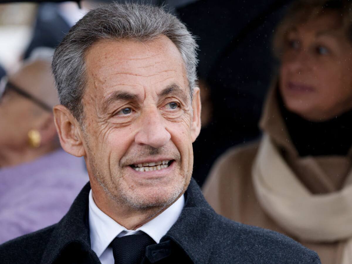Francia con primer expresidente que cumplirá sentencia: Sarkozy con brazalete electrónico