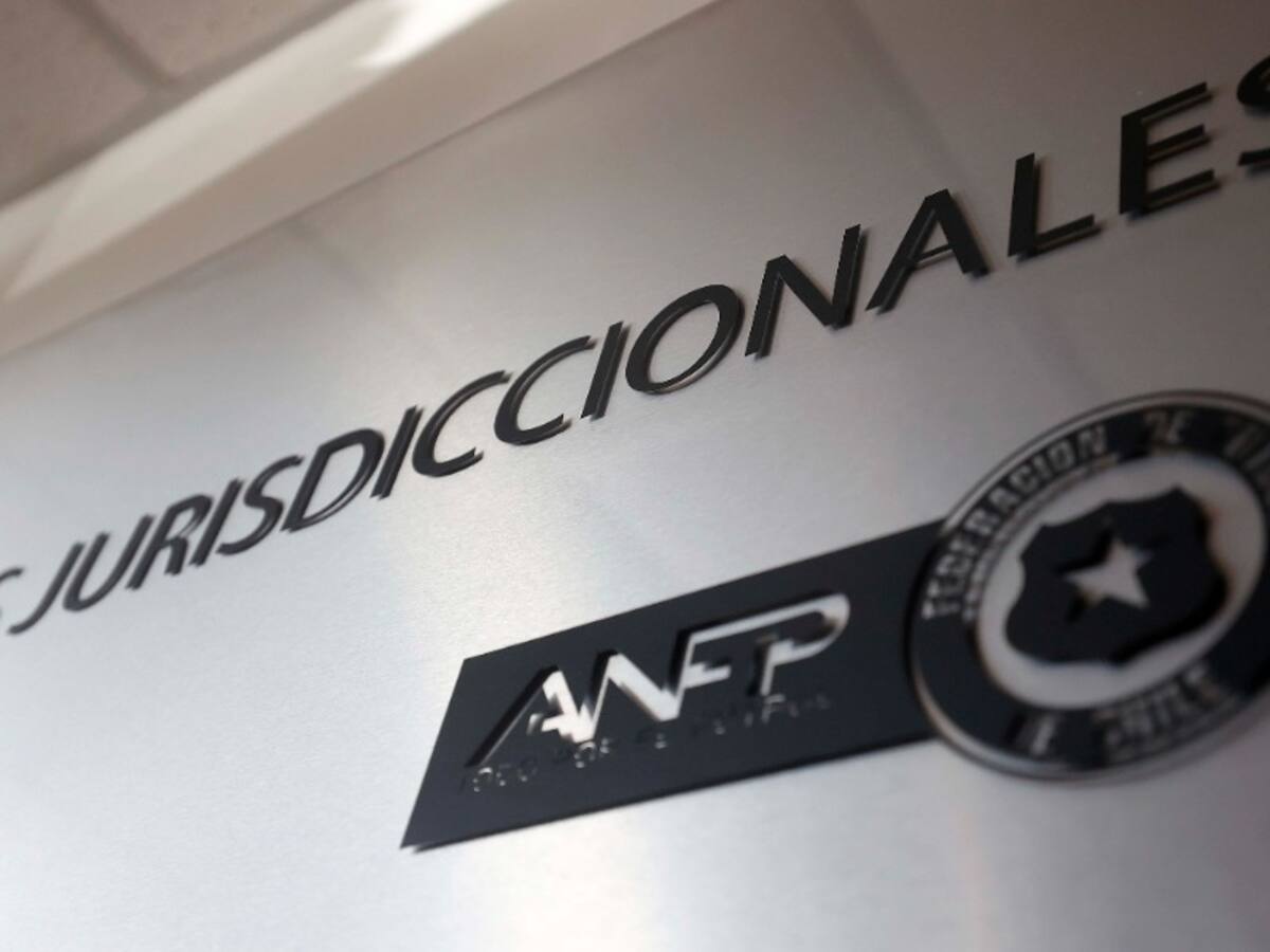Vuelco en el “caso Melipilla”: club no descenderá mientras que San Antonio Unido sí perderá la categoría