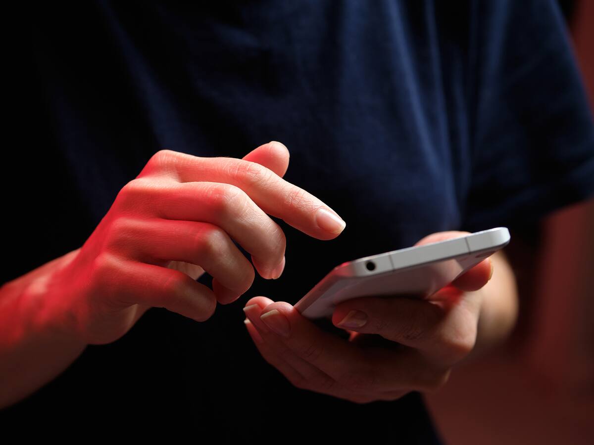 Estafas en redes sociales son cada vez más comunes y sofisticadas: principales víctimas llegan en búsqueda inversiones