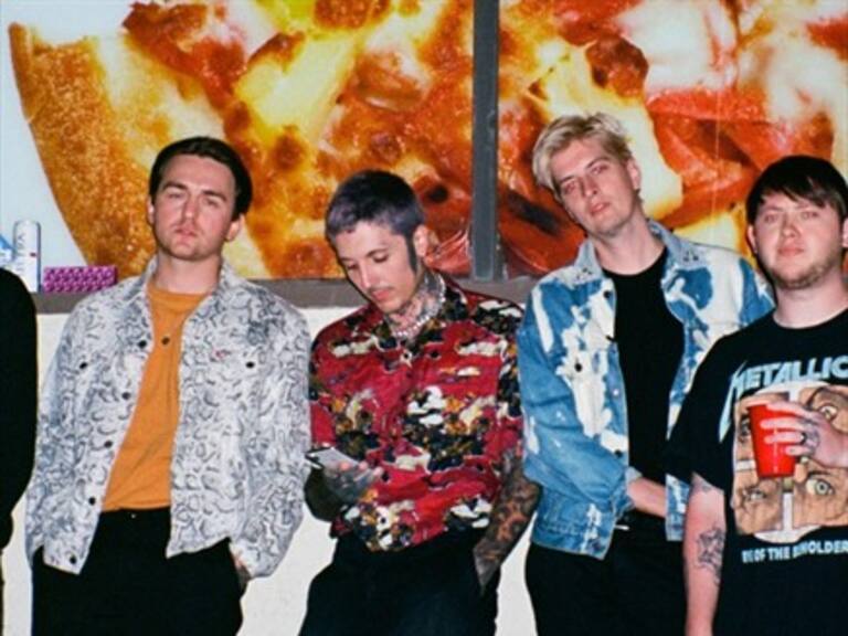 Vocalista de Bring Me the Horizon respondió a quienes critican su nuevo álbum