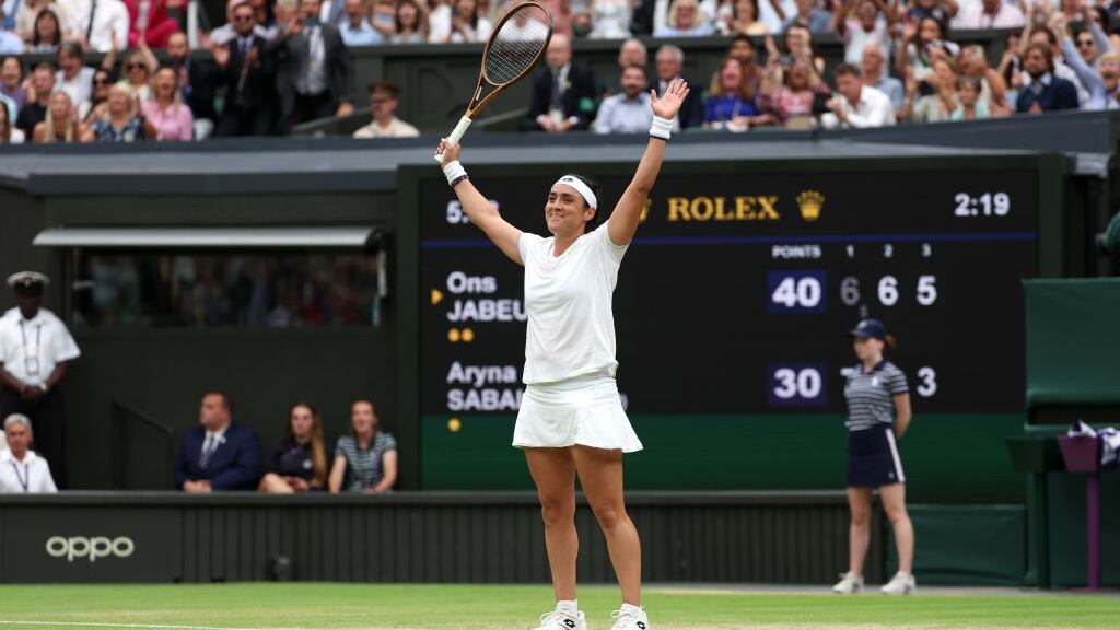 Ons Jabeur remonta ante Sabalenka para clasificar por segundo año seguido a la final de Wimbledon