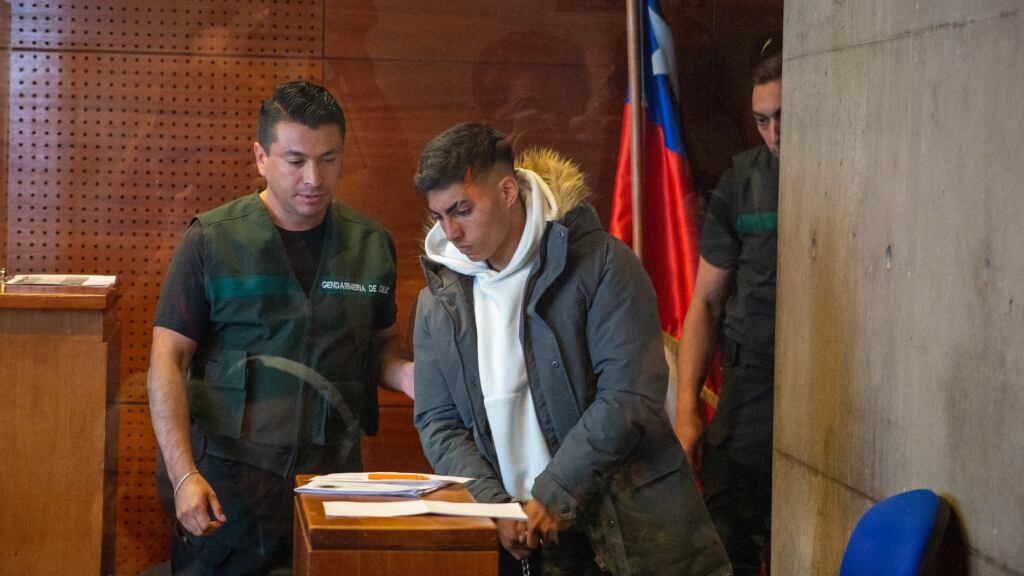 Jordhy Thompson queda en prisión preventiva tras ser acusado de femicidio frustrado contra su pareja