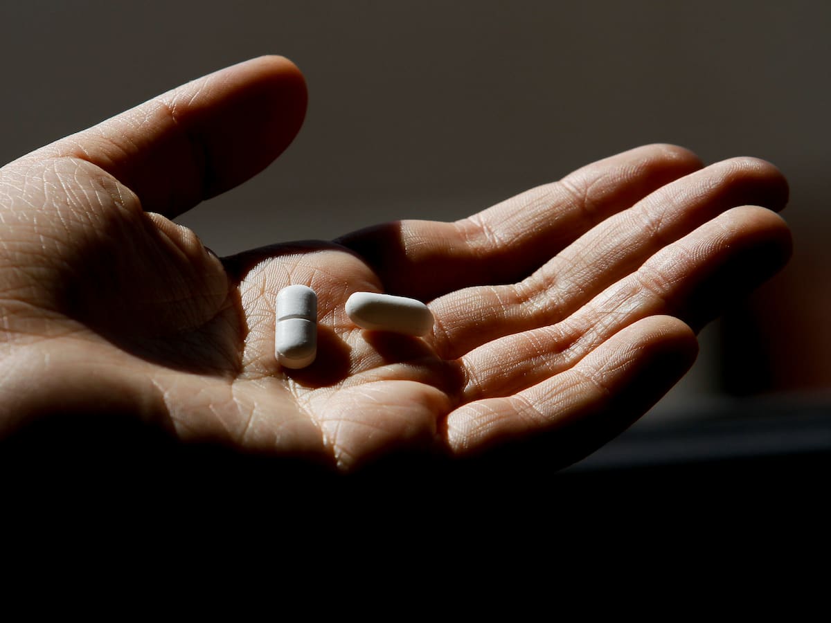 Alerta en Chile por nuevo viral entre estudiantes: estos son los daños que provoca el consumo excesivo de paracetamol