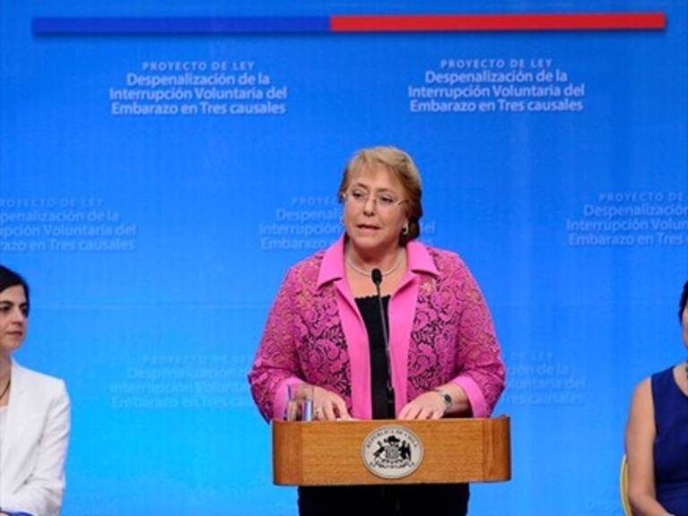 Michelle Bachelet y fallo por objeción de conciencia: «Valoro el dictamen de la Contraloría»