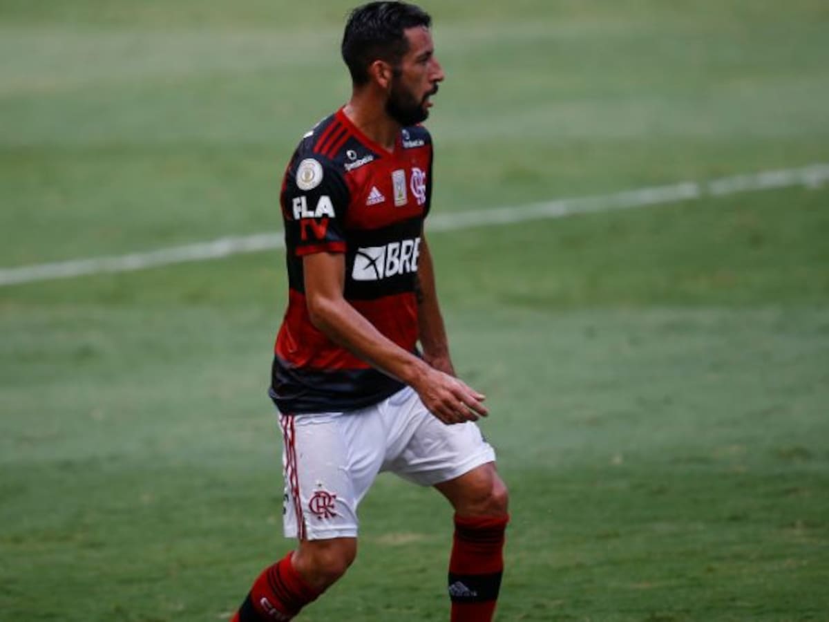 El Flamengo de Mauricio Isla logró una heroica remontada ante Vélez en su debut en la Copa Libertadores