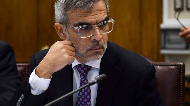Exministro Luis Cordero cuestiona enfoque del Gobierno en materia de seguridad: “Cuesta entender”