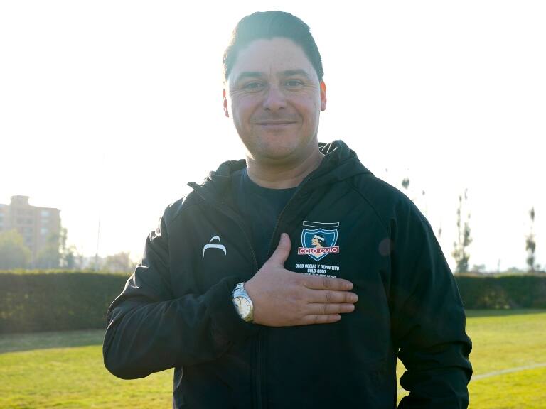 Manuel Neira lidera taller de fútbol para niños con discapacidad que lidera el Club Social y Deportivo Colo Colo