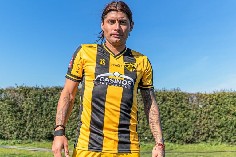 Al extranjero con 38 años: Mauricio Arias deja el fútbol chileno y tiene nuevo club en una exótica liga