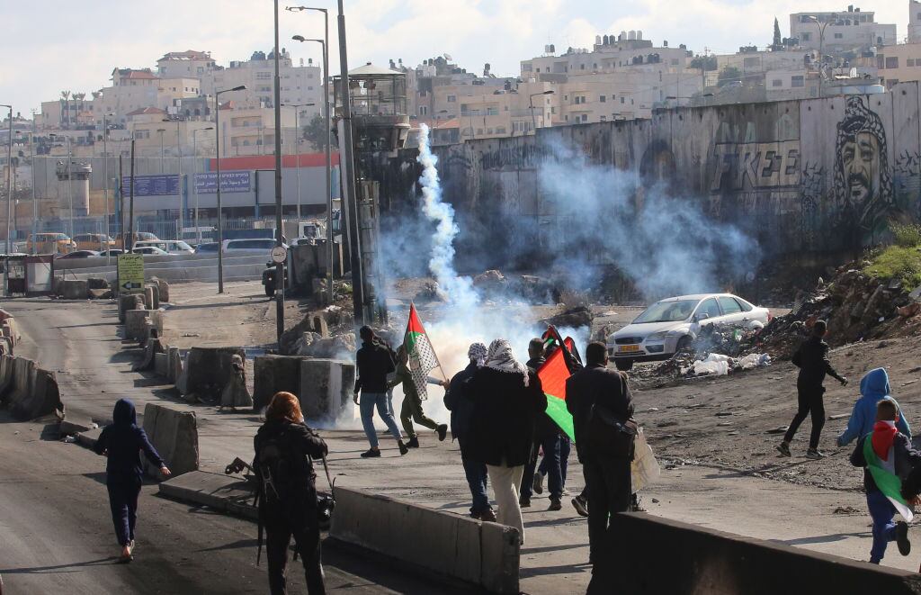 Fuerzas de Israel reprimen a palestinos en Ramallah