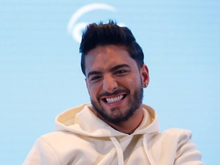Maluma sigue recibiendo a su familia en Viña: Su papá llegó a acompañarlo