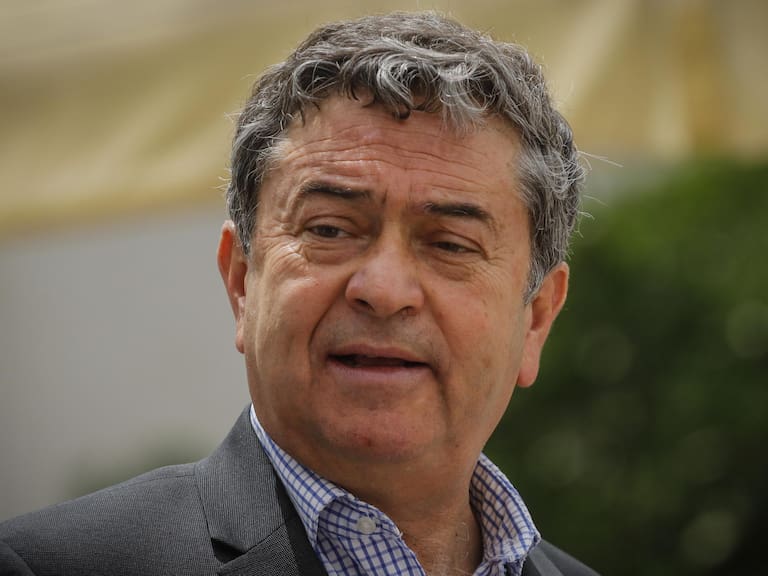 Senador Coloma y parlamentarios en gabinete: «Se hace cuando uno siente que puede cumplir un rol más completo dentro del país»