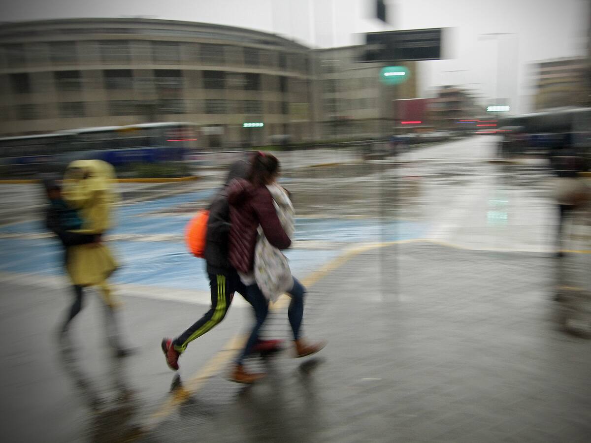 Advierten ráfagas de viento de hasta 80 km/h en cinco regiones de Chile entre el 19 y 20 de septiembre
