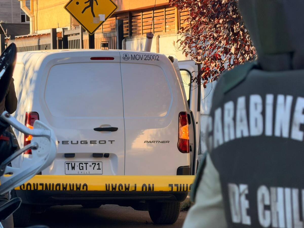 Asaltan vehículo de valores de la empresa Brinks en Puente Alto: delincuentes habrían sustraído $150 millones en efectivo