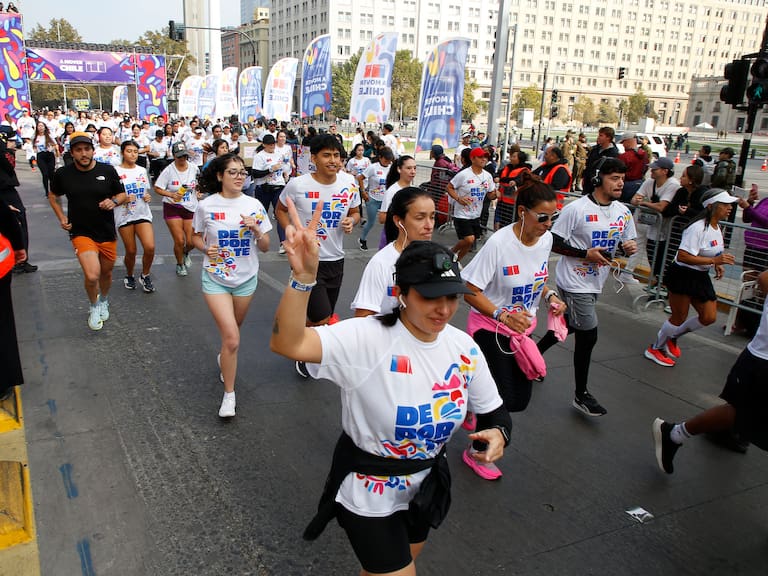 Más de 110 mil personas en todo el país compitieron en “La corrida más grande de Chile”