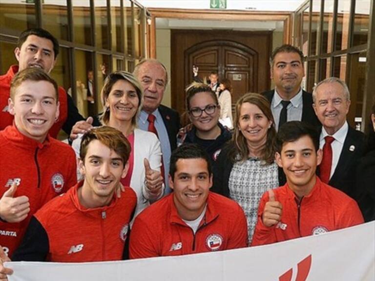 Cámara de Diputados realizó homenaje a los deportistas de la delegación chilena en Lima 2019