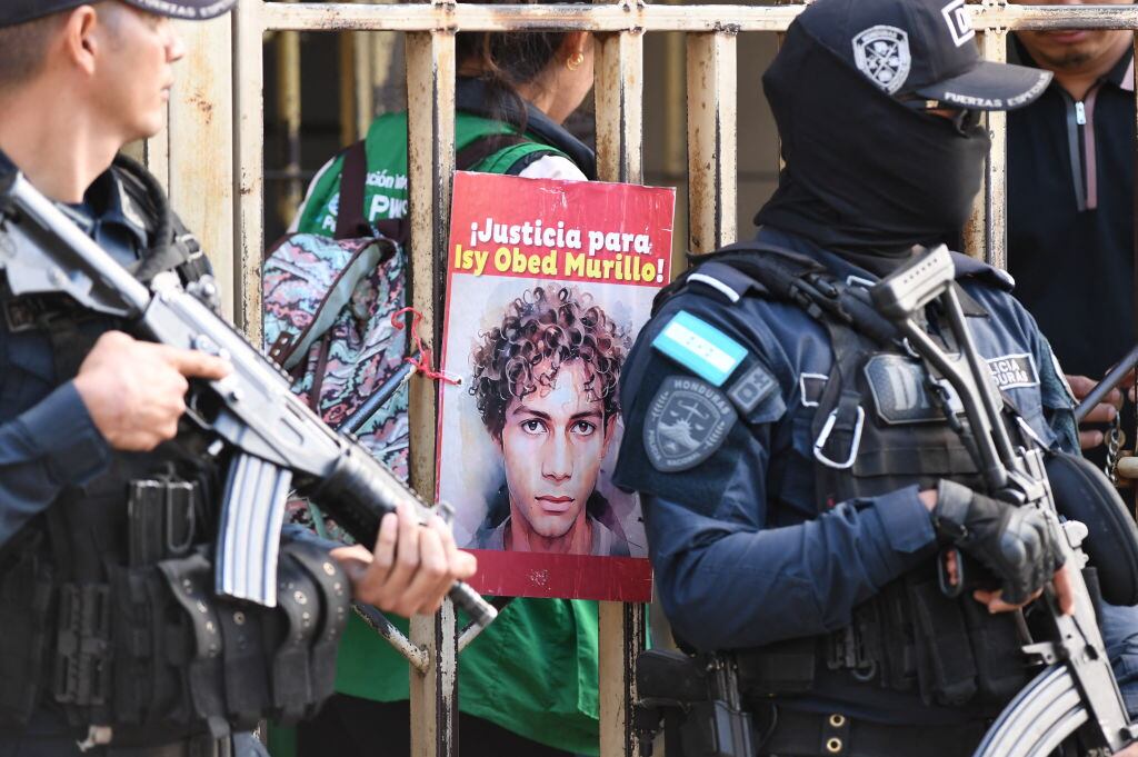 Imagen del joven Isy Obed Murillo asesinado durante la represión de protestas en Honduras durante 2009