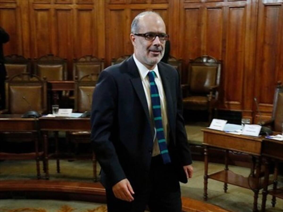 Ministro de Hacienda pide calma tras el Brexit: «Estamos bien preparados»