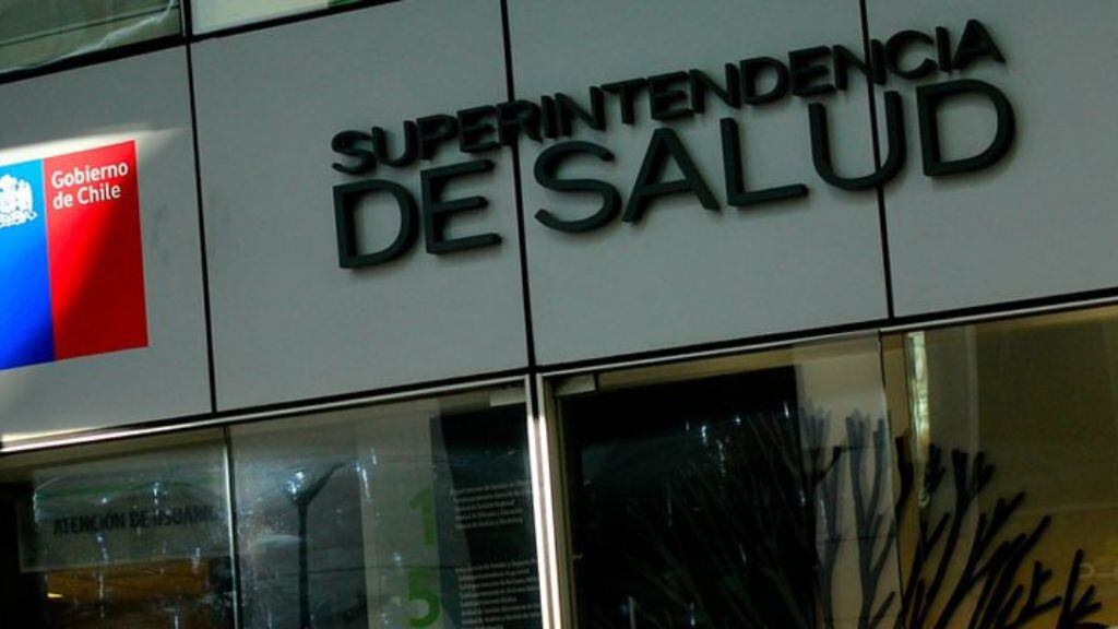 Superintendente de Salud revela fecha de quiebra de la primera aseguradora