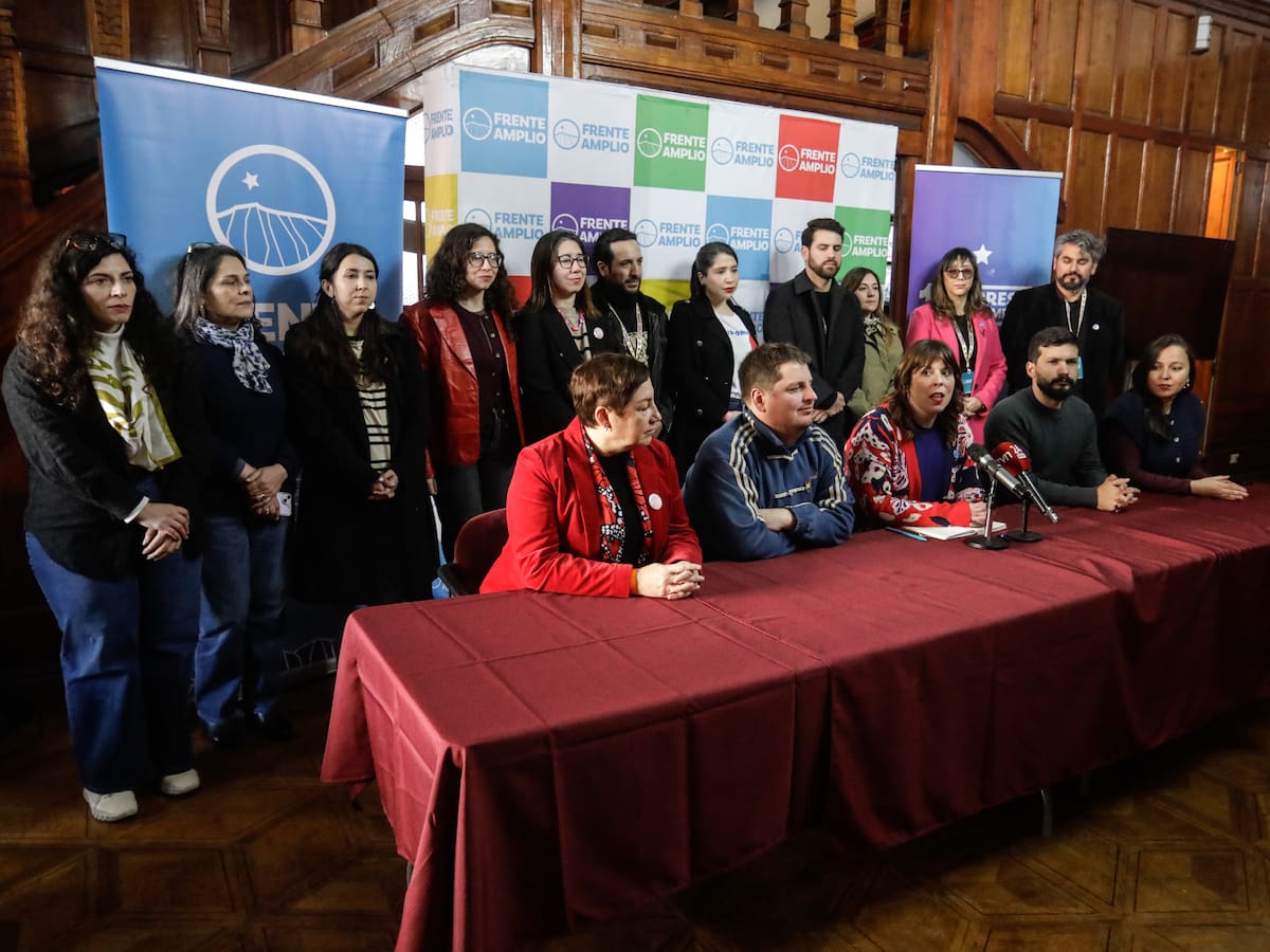 Frente Amplio posterga elecciones internas por emergencia tras sistema frontal que afecta al país