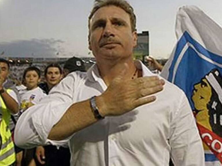 «En las malas se banca a muerte»: La emotiva arenga de Barticciotto a Colo Colo antes de crucial partido contra la U. de Conce