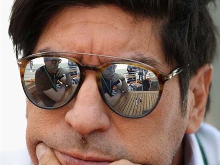 Vuelven a vincular a Iván Zamorano con una estafa vía Internet