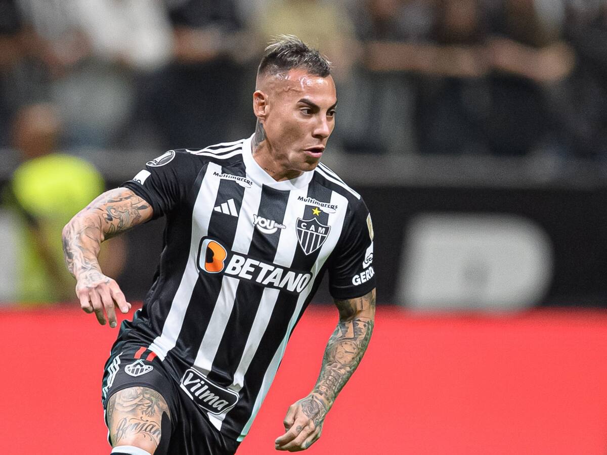 ¿Se olvida de la U? En Brasil aseguran que Eduardo Vargas fue ofrecido a Flamengo para el 2025