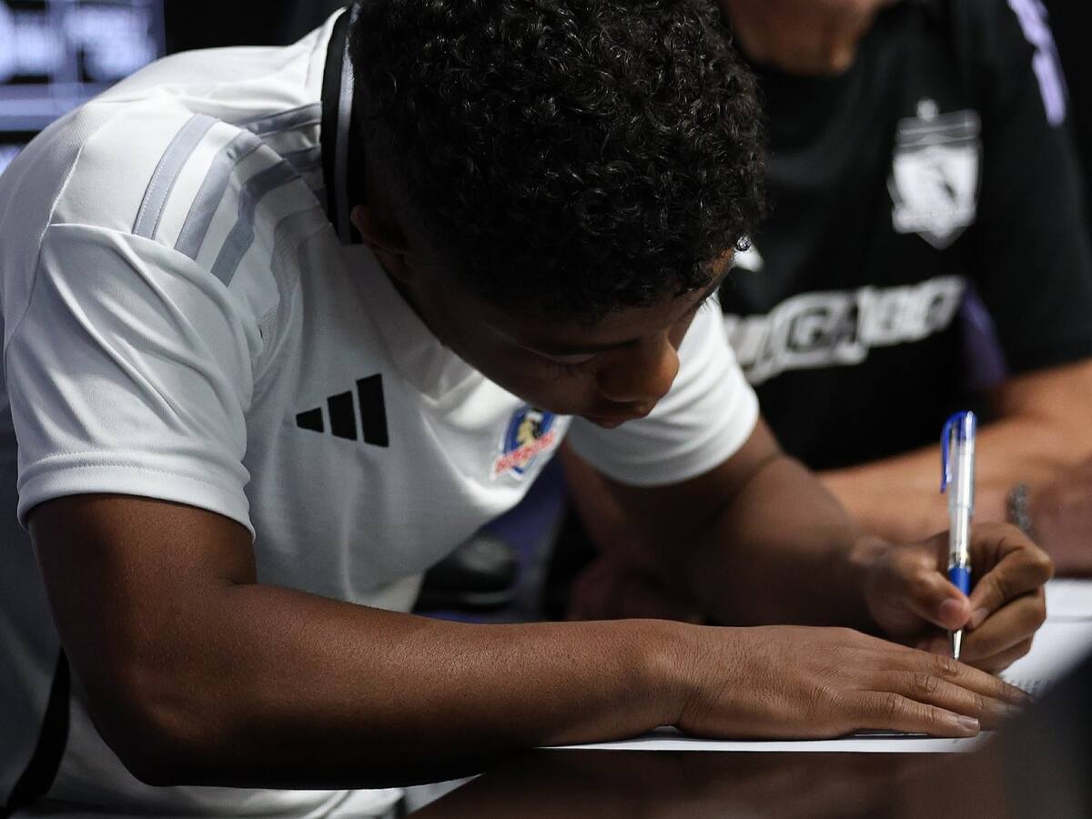 Colo Colo anuncia un nuevo fichaje para el futuro: “El camino recién empieza”
