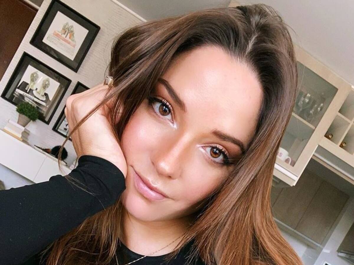 «Hermosa sin maquillaje»: Kel Calderón se llenó de halagos al posar con su rostro al natural