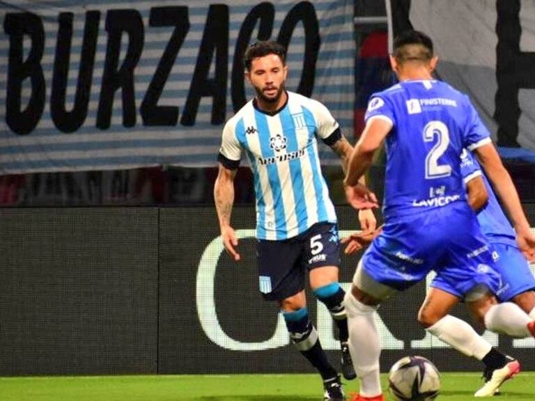 Eugenio Mena fue titular y jugó todo el partido en triunfo de Racing por la Copa Argentina