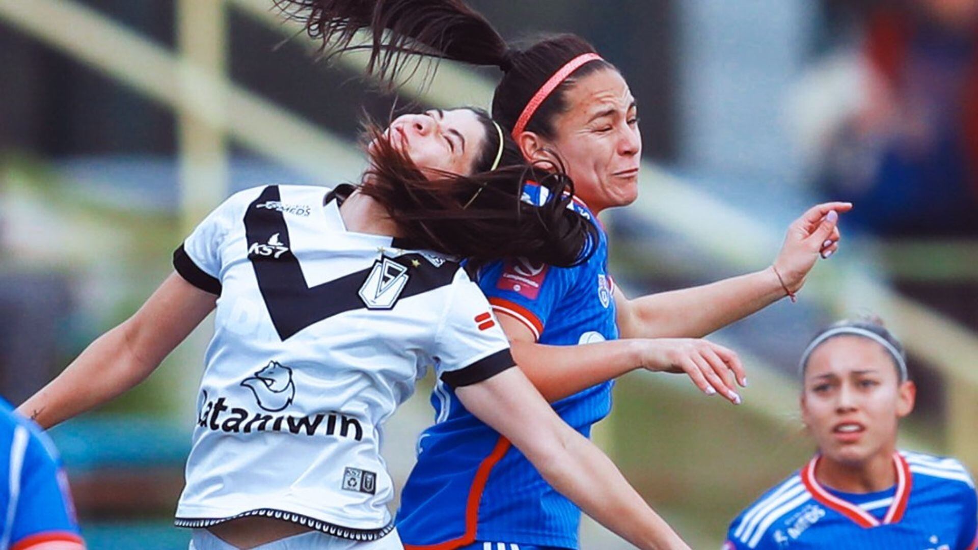 La U Femenino