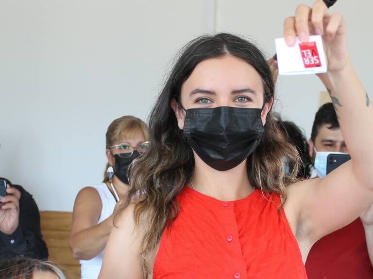 Camila Vallejo tras votar en la Segunda Vuelta 2021: Estoy segura que vamos a tener un triunfo | Agencia Uno