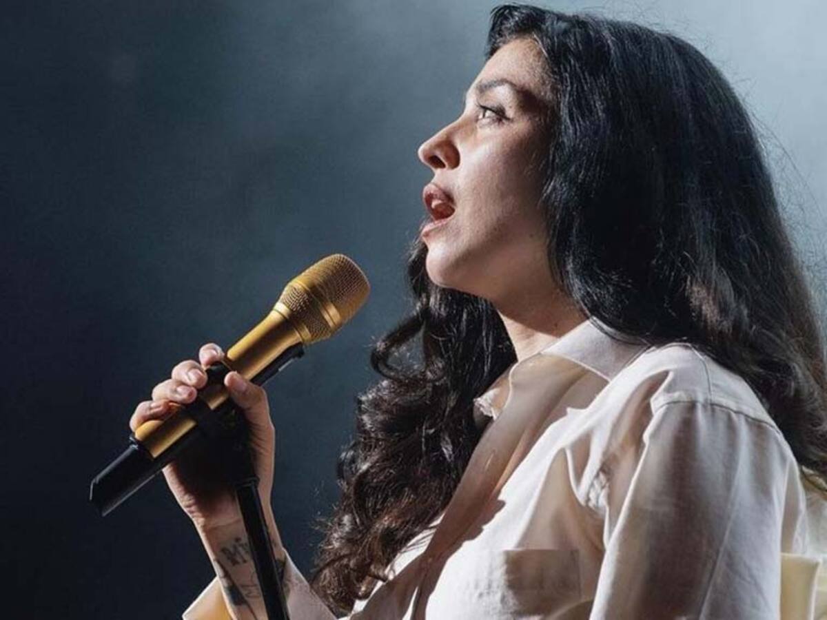 Mon Laferte revela que fue víctima de acoso por el productor de «Rojo»