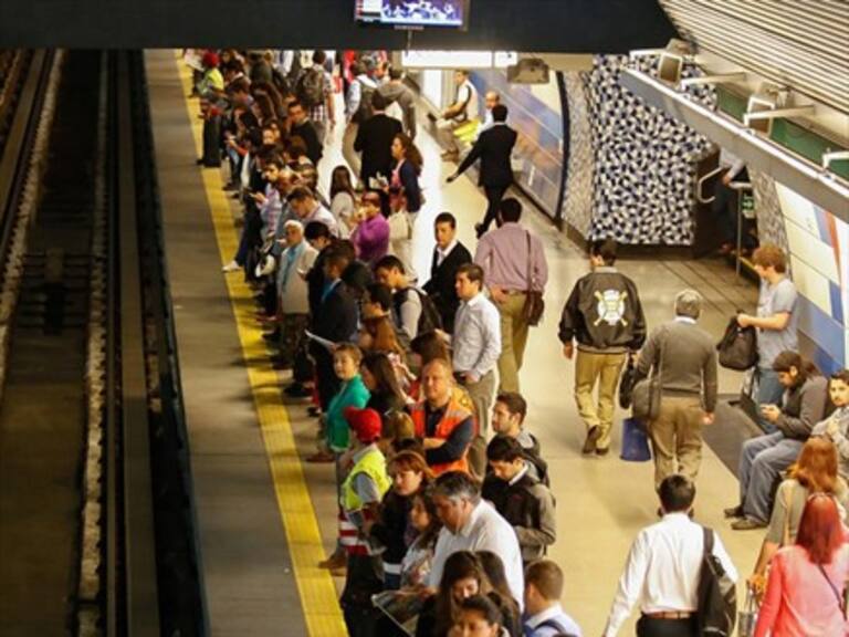 Informe de Metro detecta aumento de suicidios en estaciones