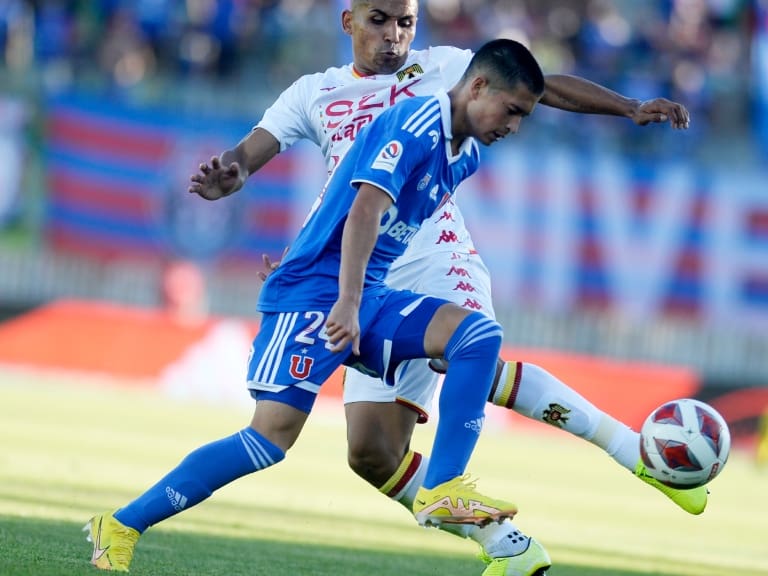 Renato Huerta afronta su titularidad en la U: "Es un sueño cumplido y más con un triunfo"