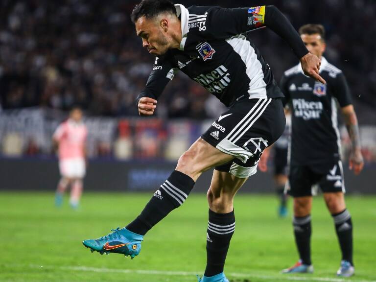 Representante de Gabriel Suazo reconoce sondeos del Galatasaray: «Han llamado dos veces en los últimos dos días por él»