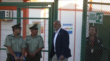 Pablo Milad mantiene marzo como plazo para contratar al nuevo DT de La Roja: “Cuando uno se desespera, comete errores”