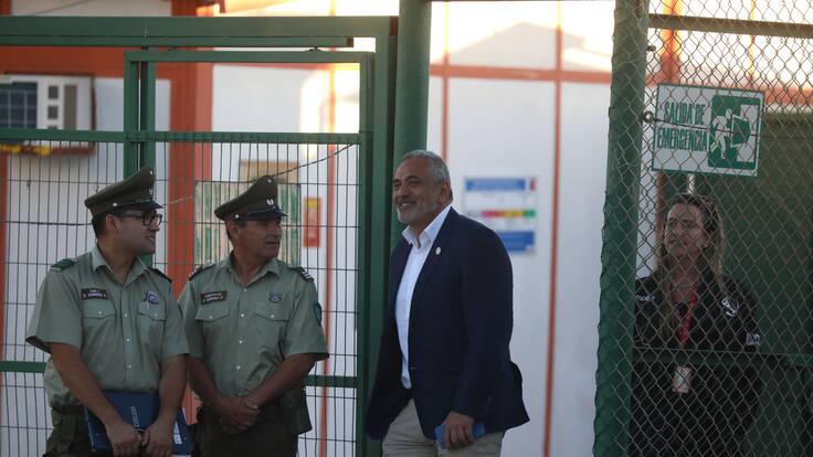 Pablo Milad mantiene marzo como plazo para contratar al nuevo DT de La Roja: “Cuando uno se desespera, comete errores”