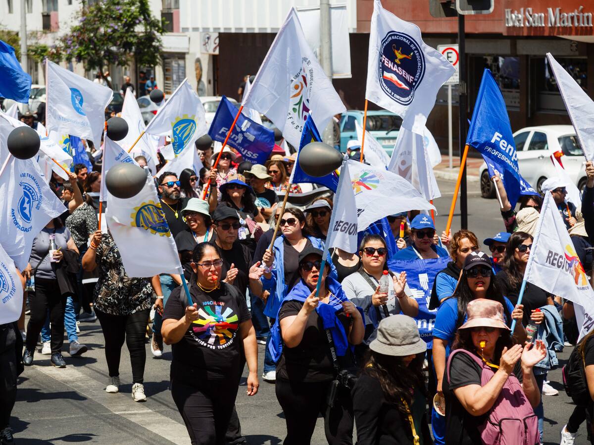 “Lo que hace la norma...”: Gobierno explica proyecto que restringe despidos de funcionarios públicos