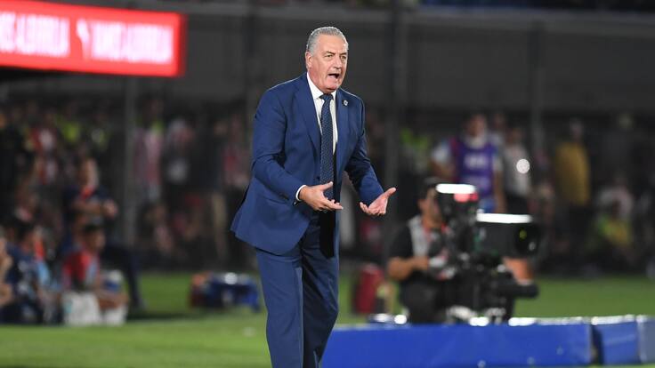 “Paraguay está con un pie afuera de la Copa del Mundo”: el particular análisis de Gustavo Alfaro tras vencer a Chile por Eliminatorias