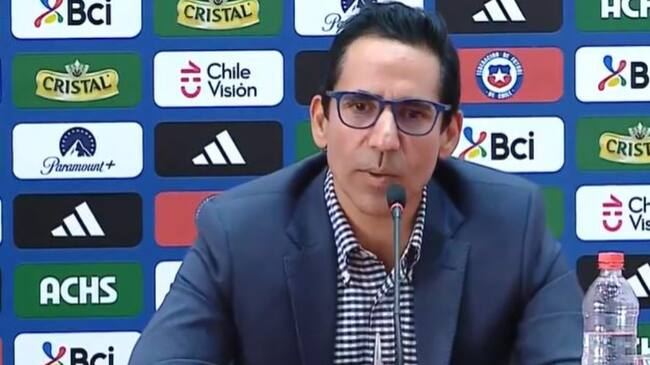 Rodrigo Robles defiende amistosos de La Roja en junio: "A juicio del cuerpo técnico, es una muy buena preparación para clasificatorias"