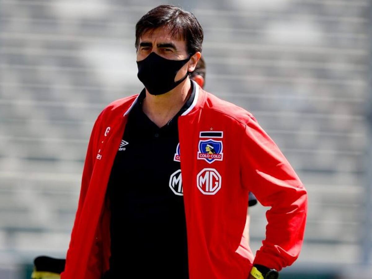 Gustavo Quinteros se disculpó tras su expulsión ante Palestino: «No tuve intención de ofender al árbitro»