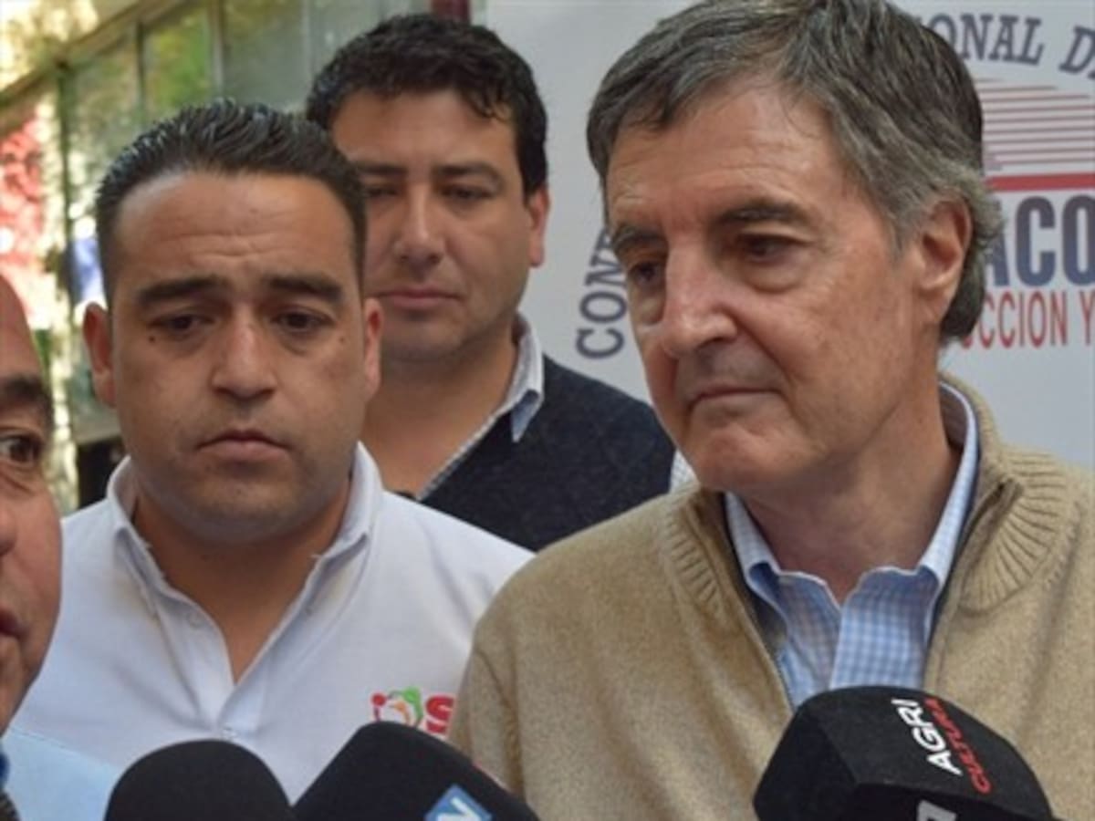 Trabajadores del Comercio llaman a comprar con anticipación para el 18
