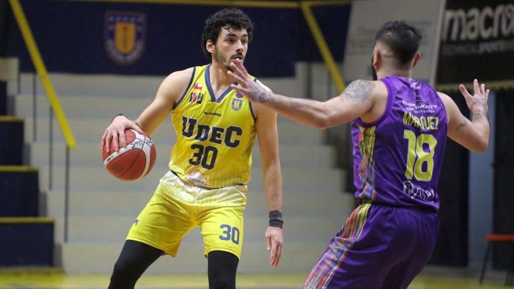 Universidad de Concepción celebró su aniversario clasificando a semifinales de la Liga Nacional de Básquetbol